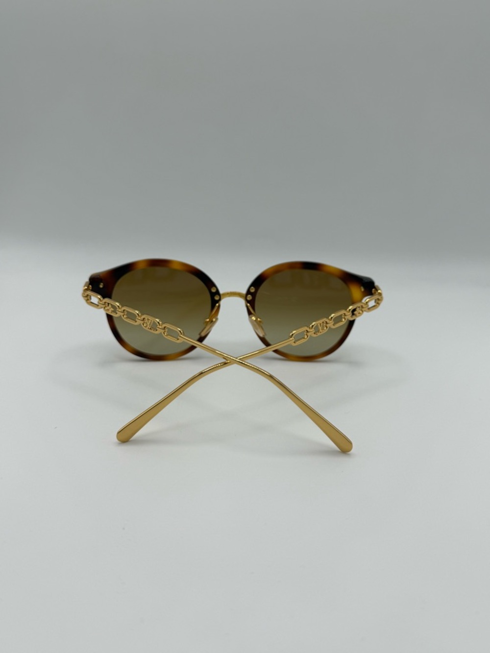 Louis Vuitton My LV Chain Two Round Sunglasses - Picture 10 of 17